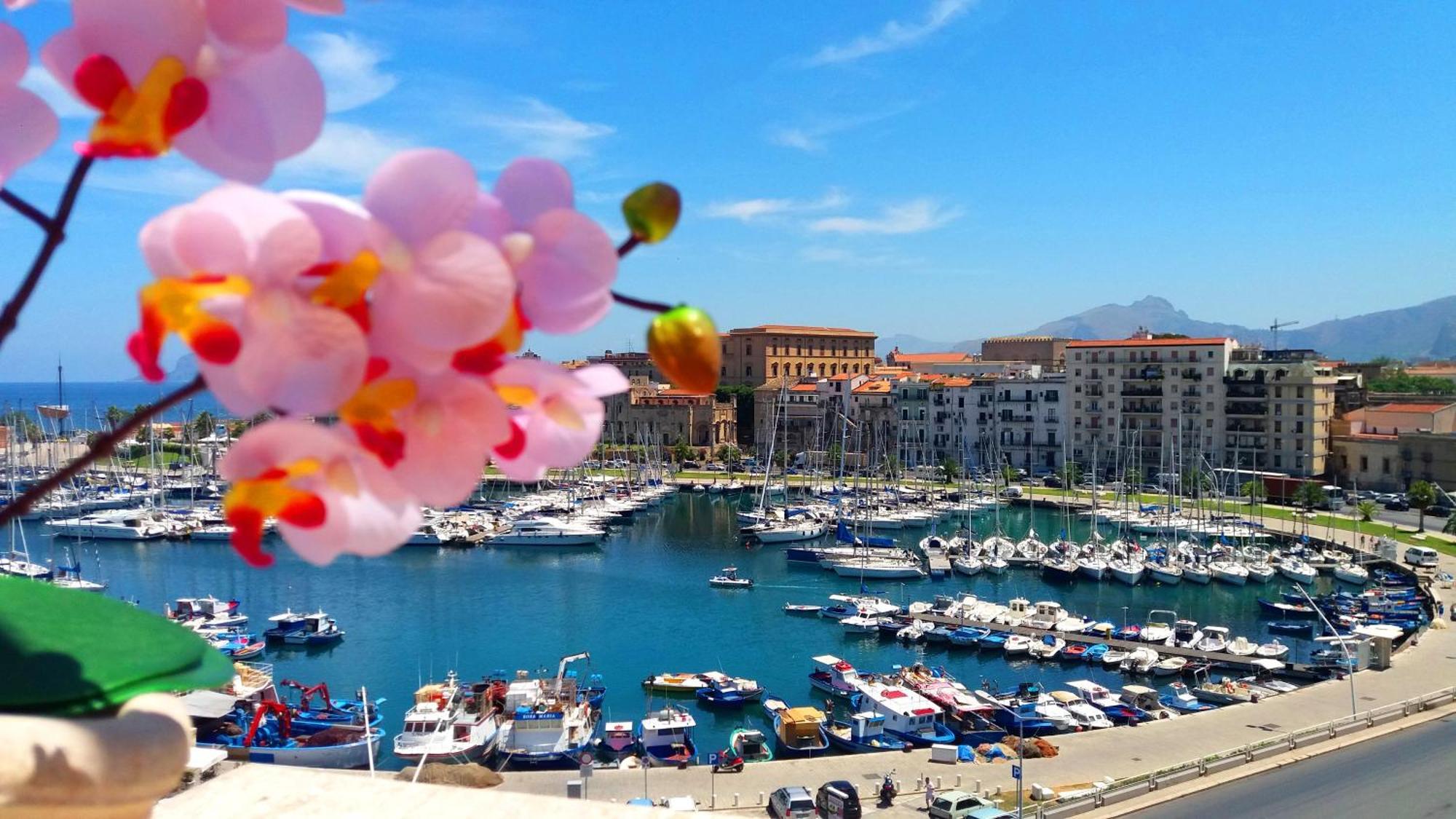 Kasa Kala Attico Con Terrazza * Palermo